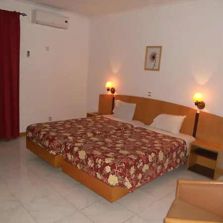 Belém Tejo - Setubalense 3* Lisbona