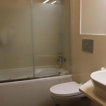 Affittacamere Belém Tejo - Setubalense 3*