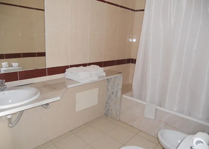 בית הארחה Belem Tejo - Setubalense ליסבון