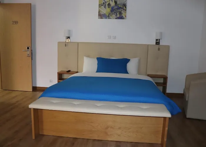 בית הארחה Belem Tejo - Setubalense 3*