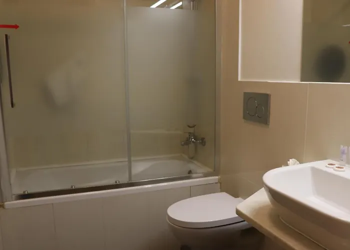 בית הארחה Belem Tejo - Setubalense 3*